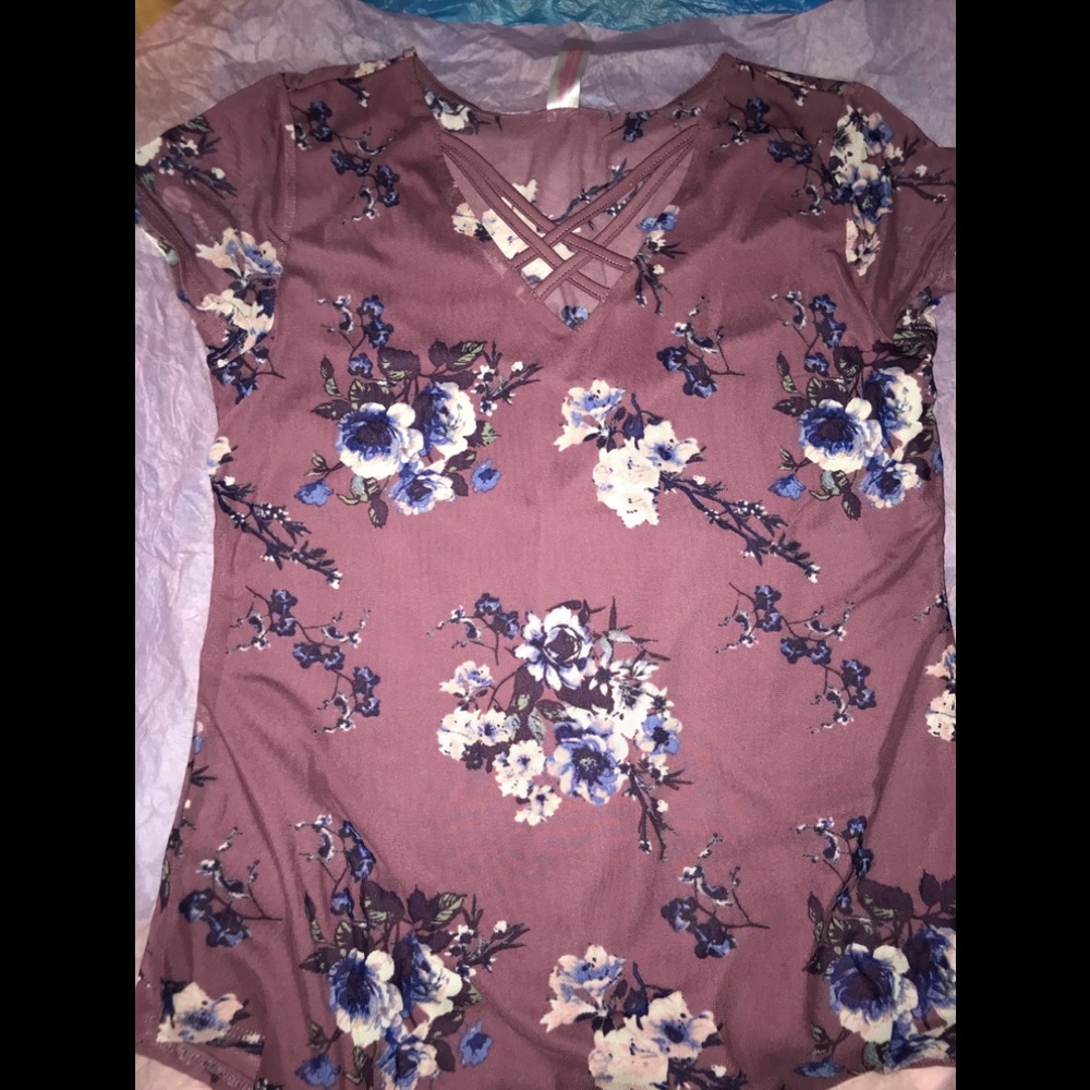 Floral top with criss cross